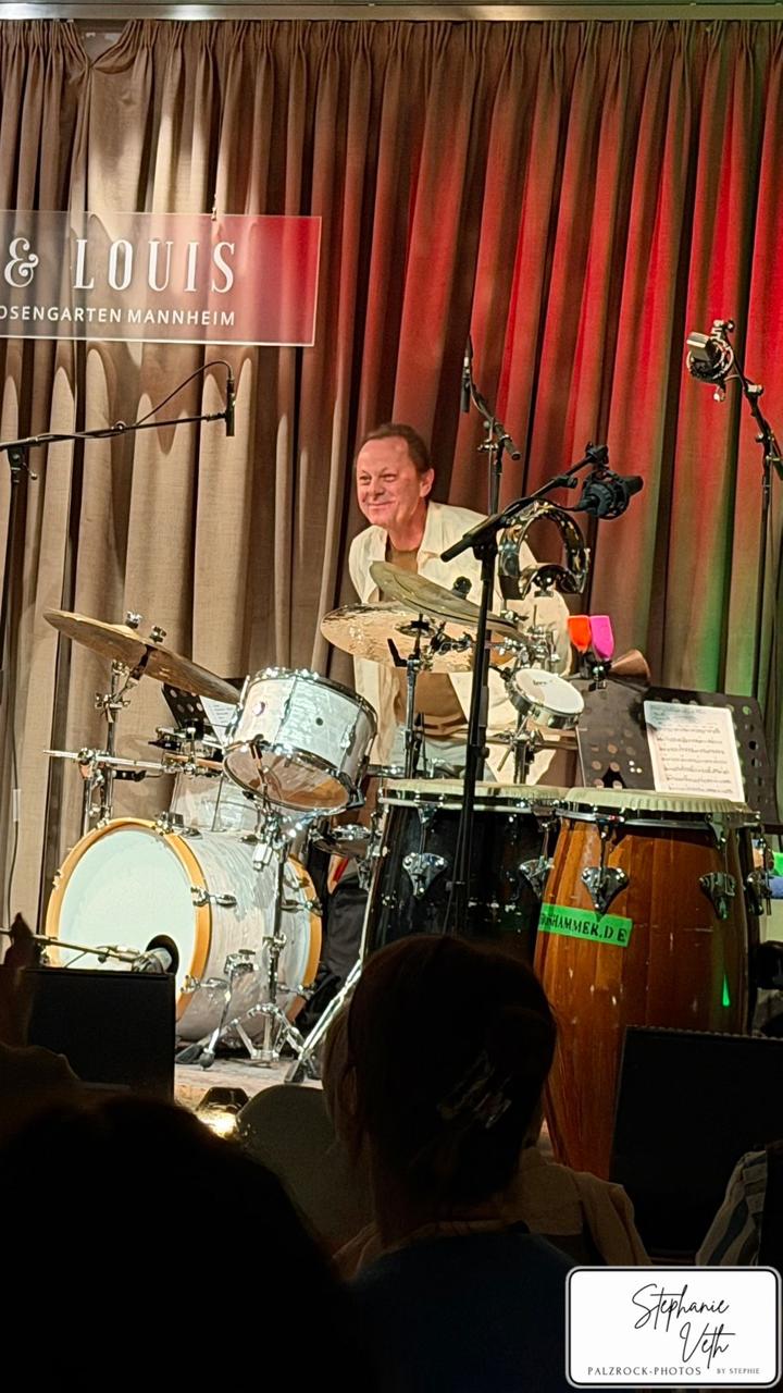 Photo — Jambo Trio European Tour — 04 — Mannheim — Ella & Louis — IMG 20260505 WA0031