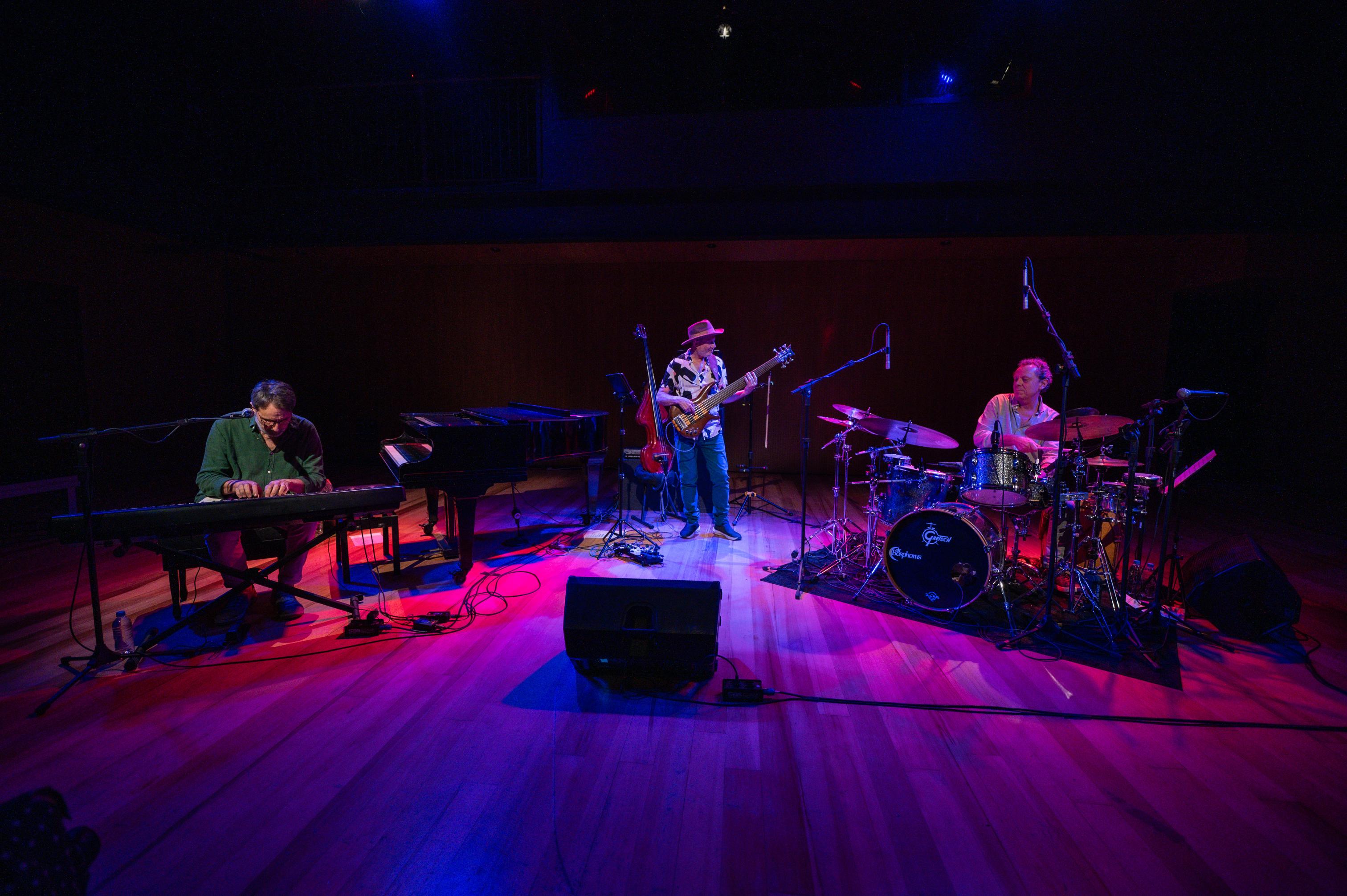 Jambo Trio e Mike del Ferro - @zecarlosdeandrade 0016